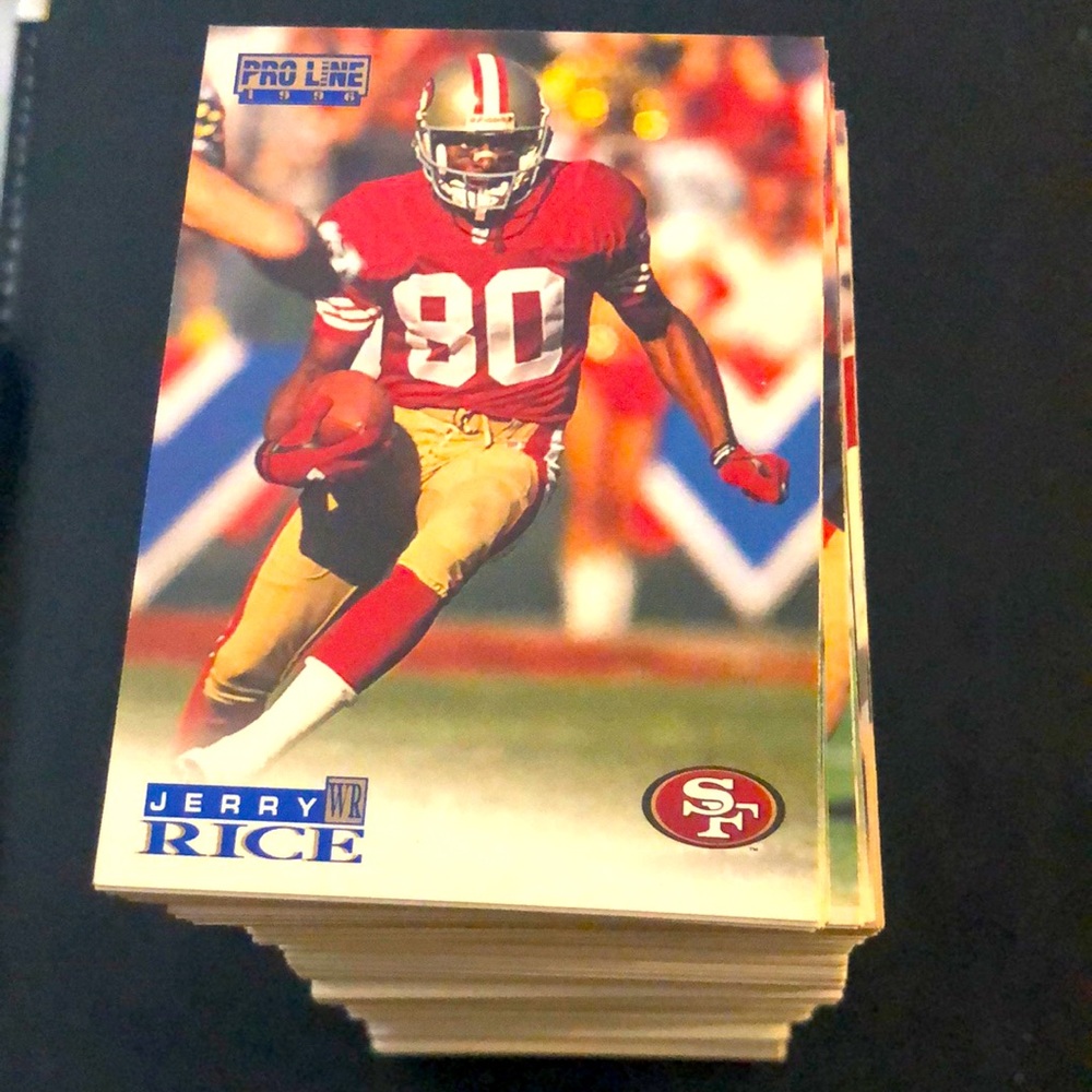 1996 Pro Line Football Cards Near Complete Set